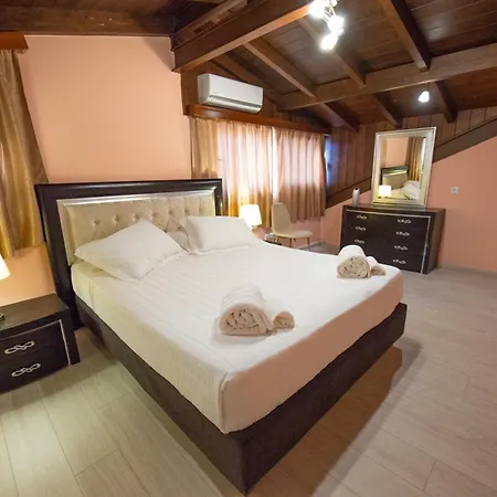 Angel's Loft! * Corfu (city)